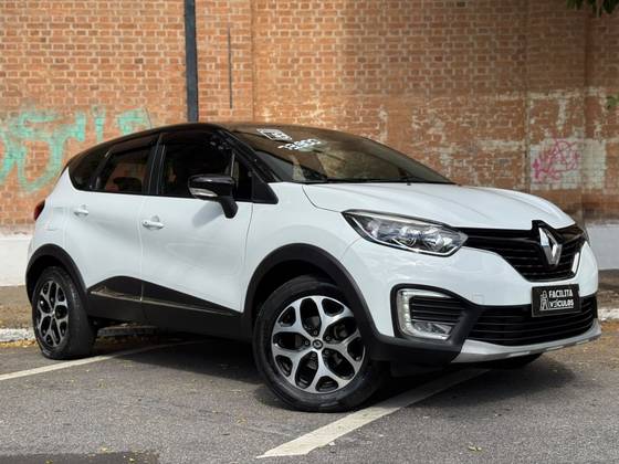 RENAULT CAPTUR 1.6 16V SCE FLEX INTENSE X-TRONIC RENAULT CAPTUR 1.6 16V SCE FLEX INTENSE X-TRONIC